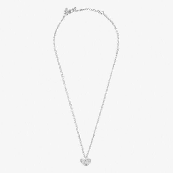 Joma Necklace