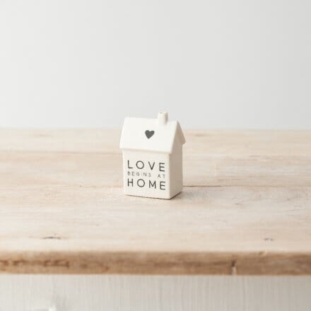 Porcelain House – Love Begins At Home Keepsakes Pretty Little Things 