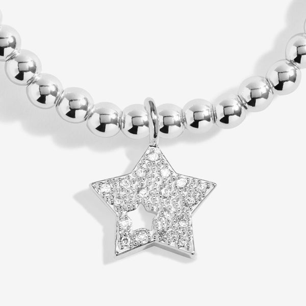Shop the Joma Jewellery Christmas A Little ‘Christmas Wishes’ Bracelet. Silver-plated with a star charm.