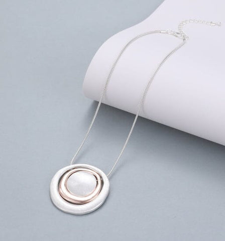 Necklace – Circles Silver & Rose Gold Necklaces Pretty Little Things 