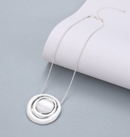 Necklace – Circles Silver Necklaces Pretty Little Things 
