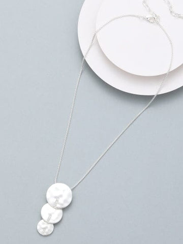 Necklace – Sparkle Disc Silver Necklaces Pretty Little Things 