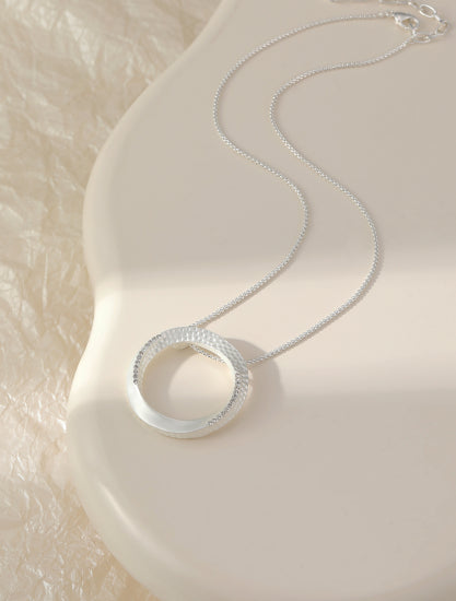 Loop Silver Necklace