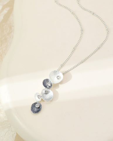 Necklace – Sparkle Curve Silver Necklaces Pretty Little Things