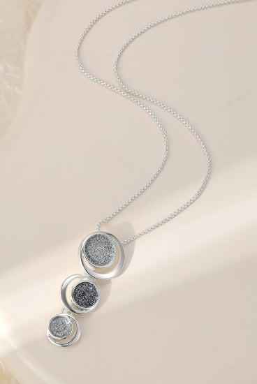 Shimmer Circles Silver Necklace